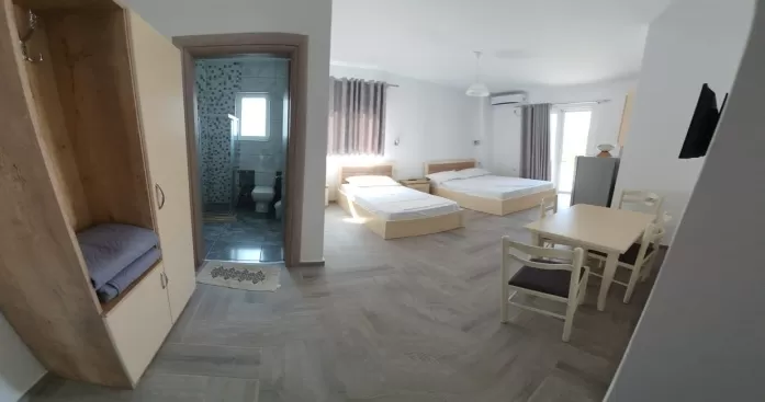 adrian studio triple 1.jpg